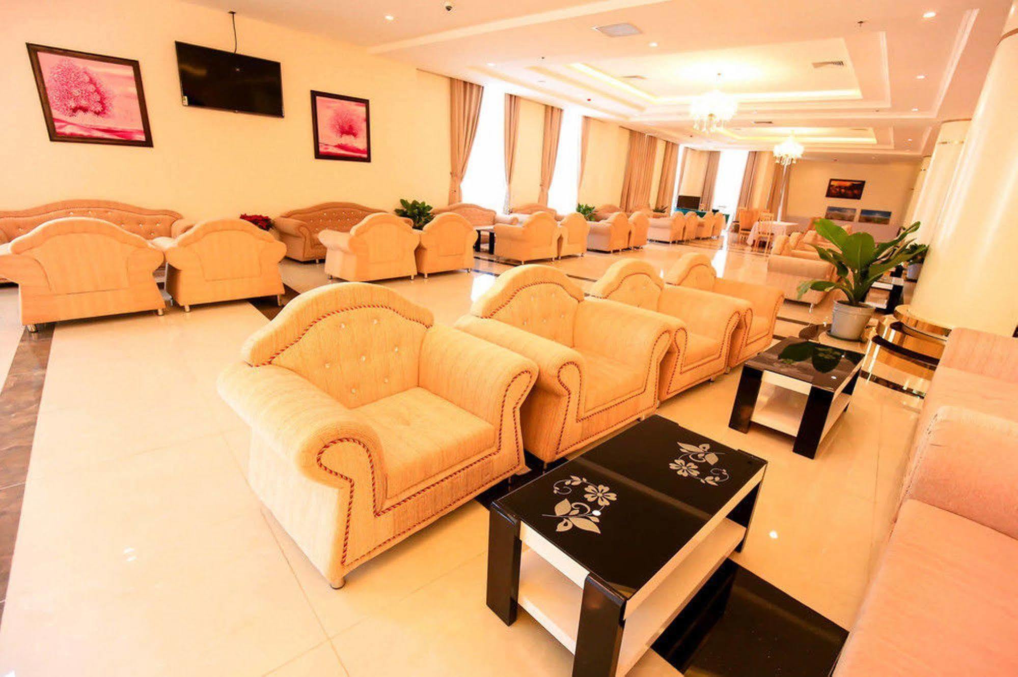 Bavico Plaza Hotel Da Lat Eksteriør billede