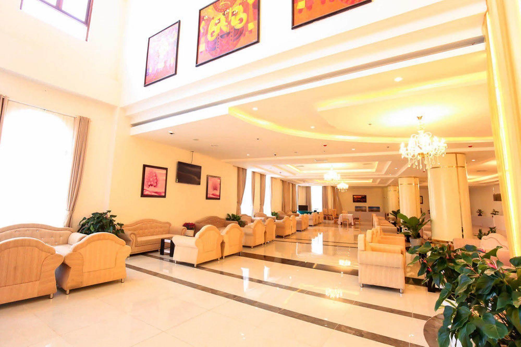 Bavico Plaza Hotel Da Lat Eksteriør billede