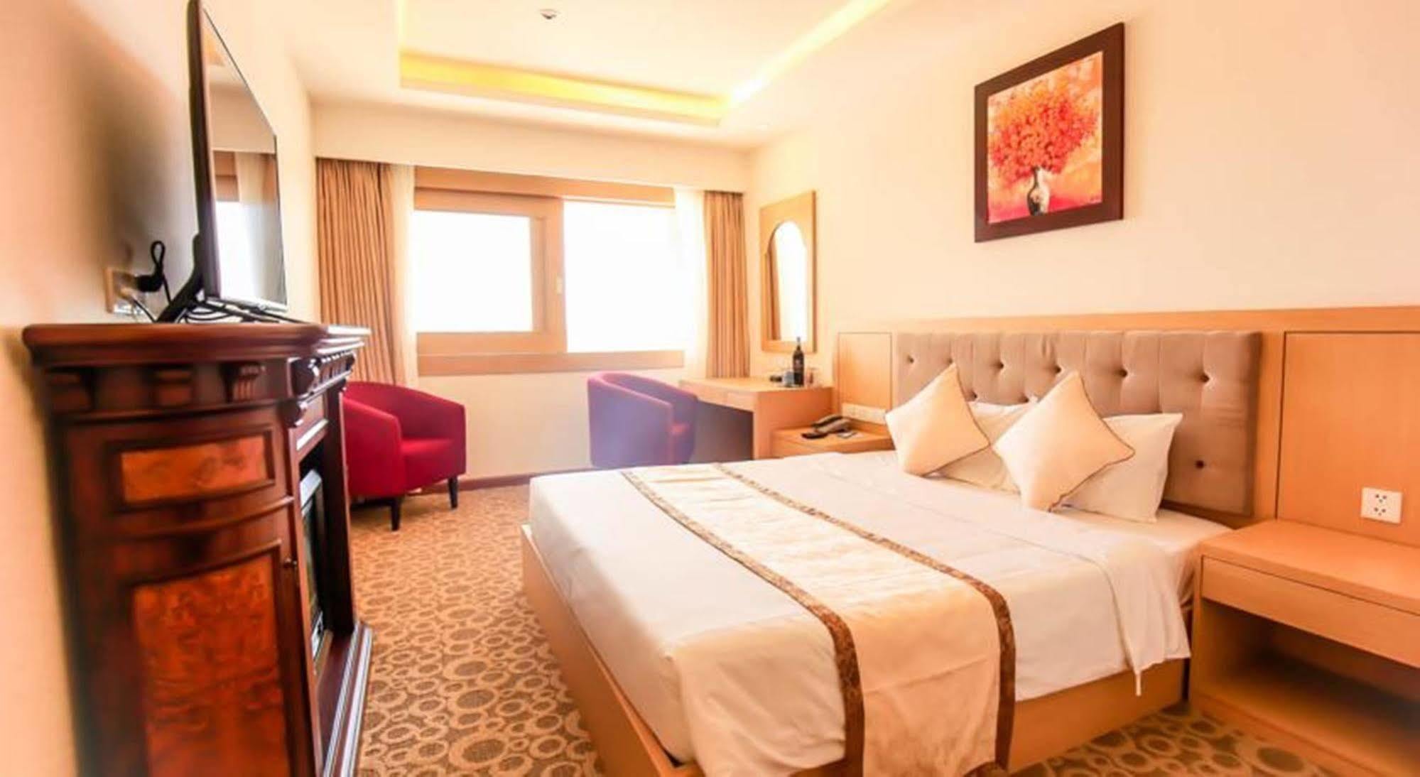 Bavico Plaza Hotel Da Lat Eksteriør billede