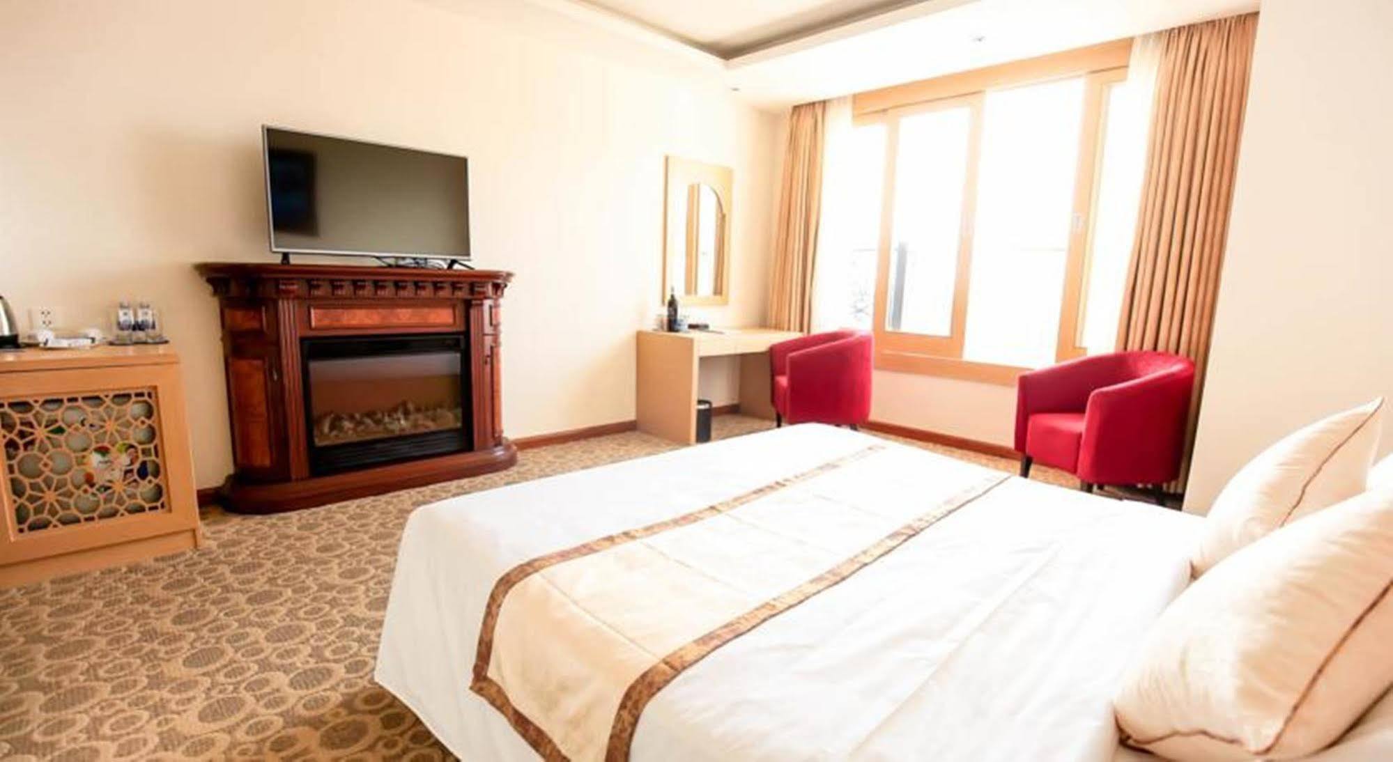 Bavico Plaza Hotel Da Lat Eksteriør billede