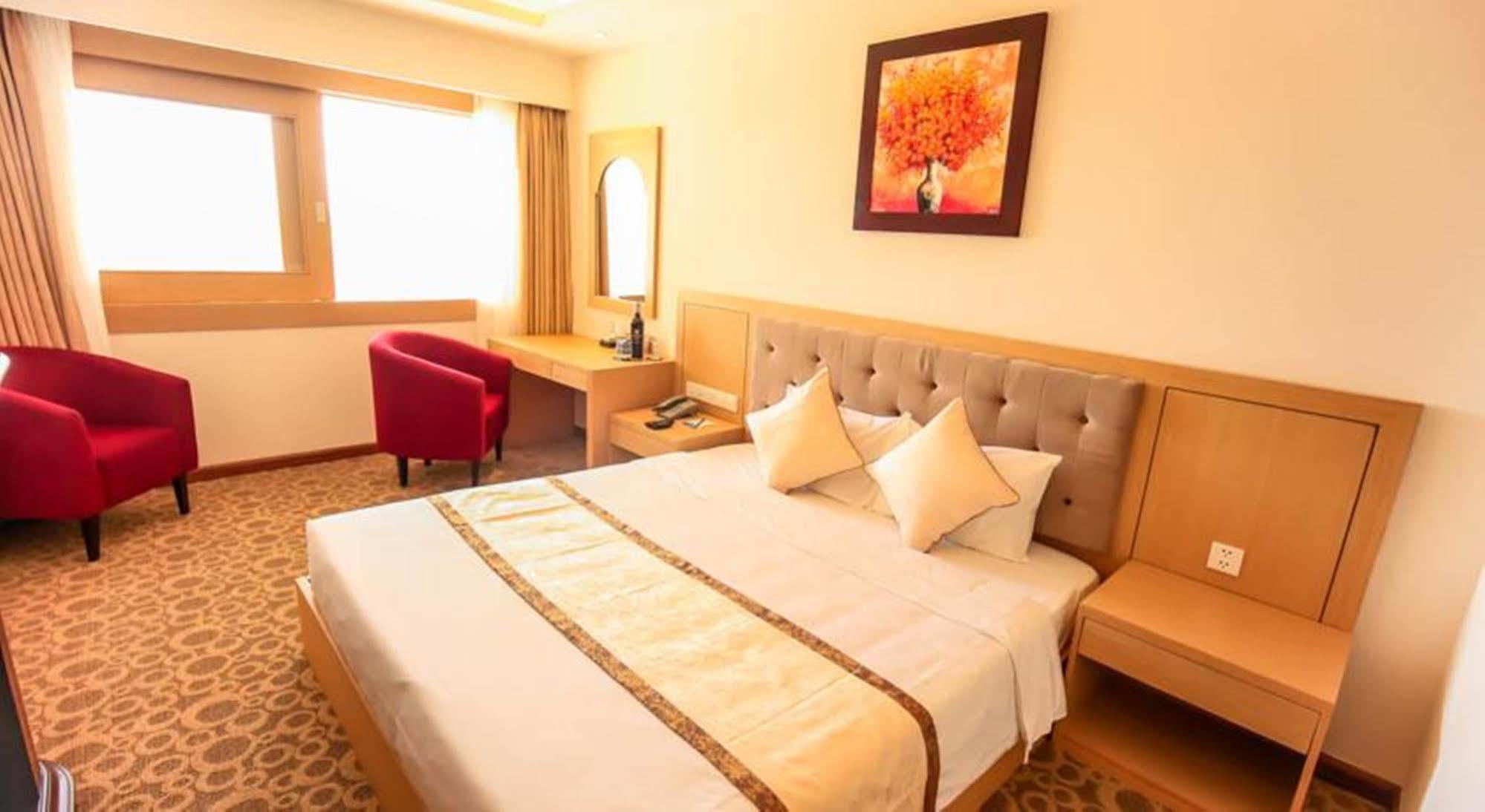 Bavico Plaza Hotel Da Lat Eksteriør billede