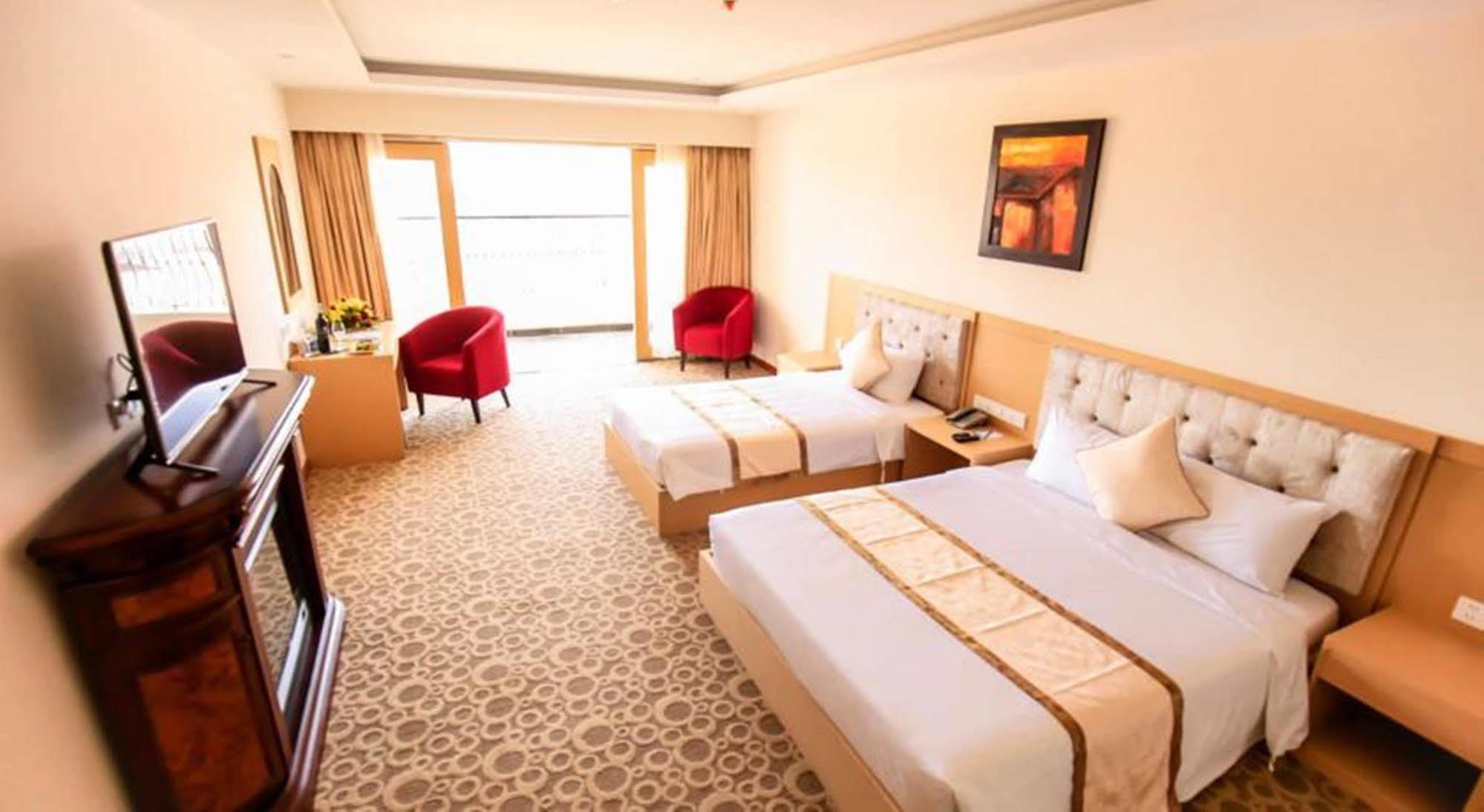 Bavico Plaza Hotel Da Lat Eksteriør billede